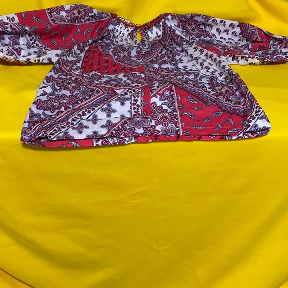 Calvin Klein balloon sleeve blouse. Like new - Picture 7 of 13